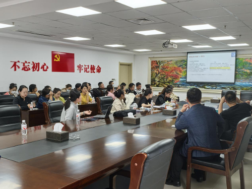 持续精准服务 加强制度供给